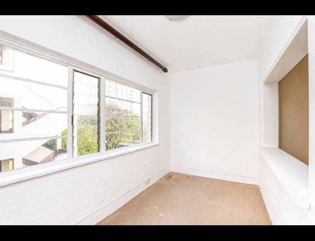 1.5 BEDROOM APARTMENT FOR SALE IN MUSGRAVE